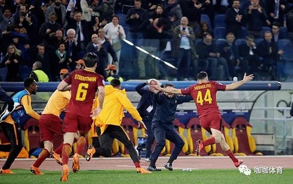  罗伊斯里程碑夜，队长袖标见证传奇延续  