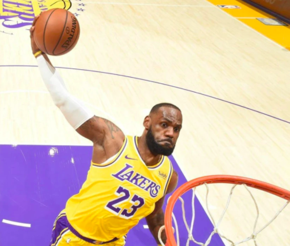  利拉德三分十二中二，开拓者惨败步行者  